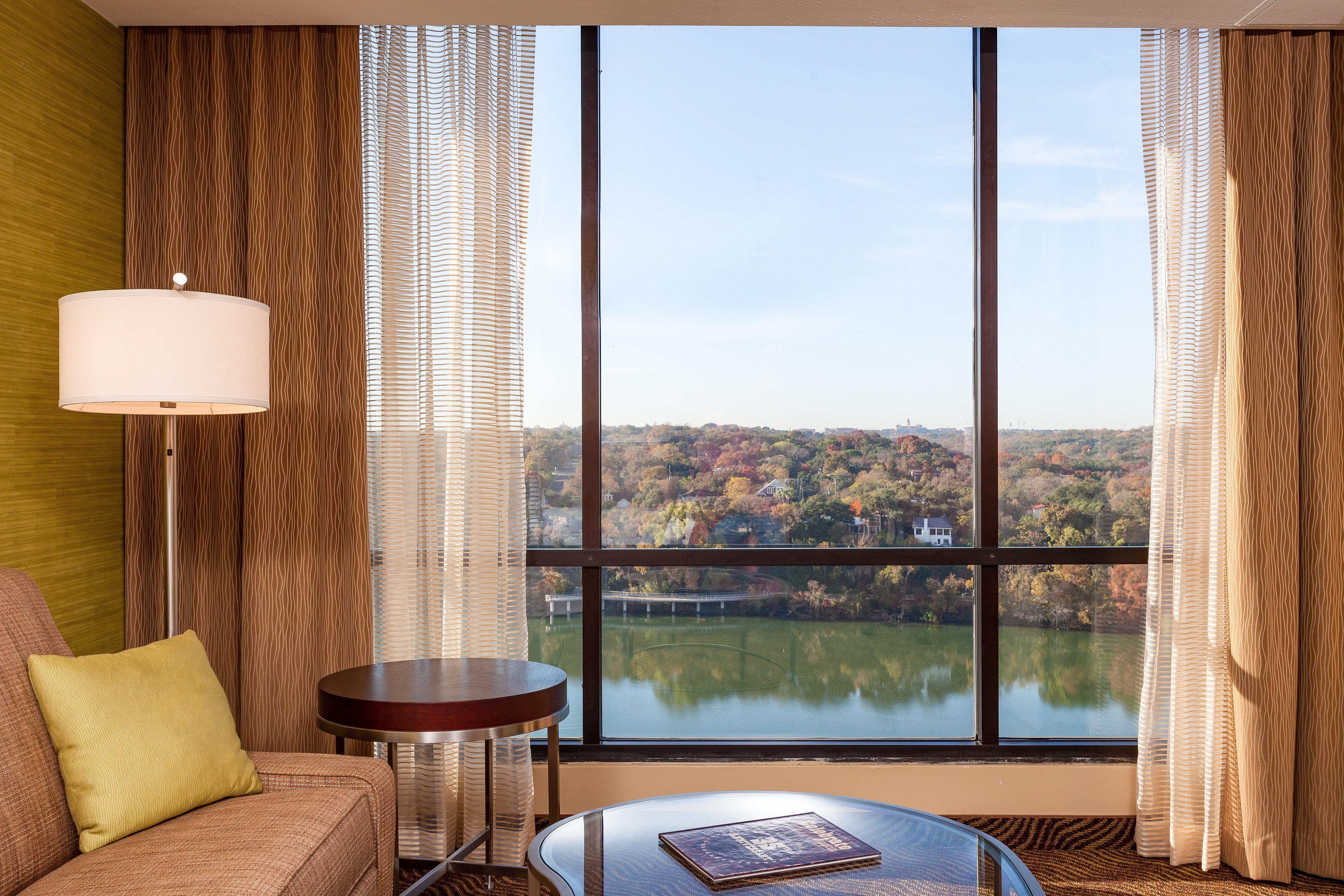 Holiday Inn Austin -Town Lake By Ihg Exteriér fotografie